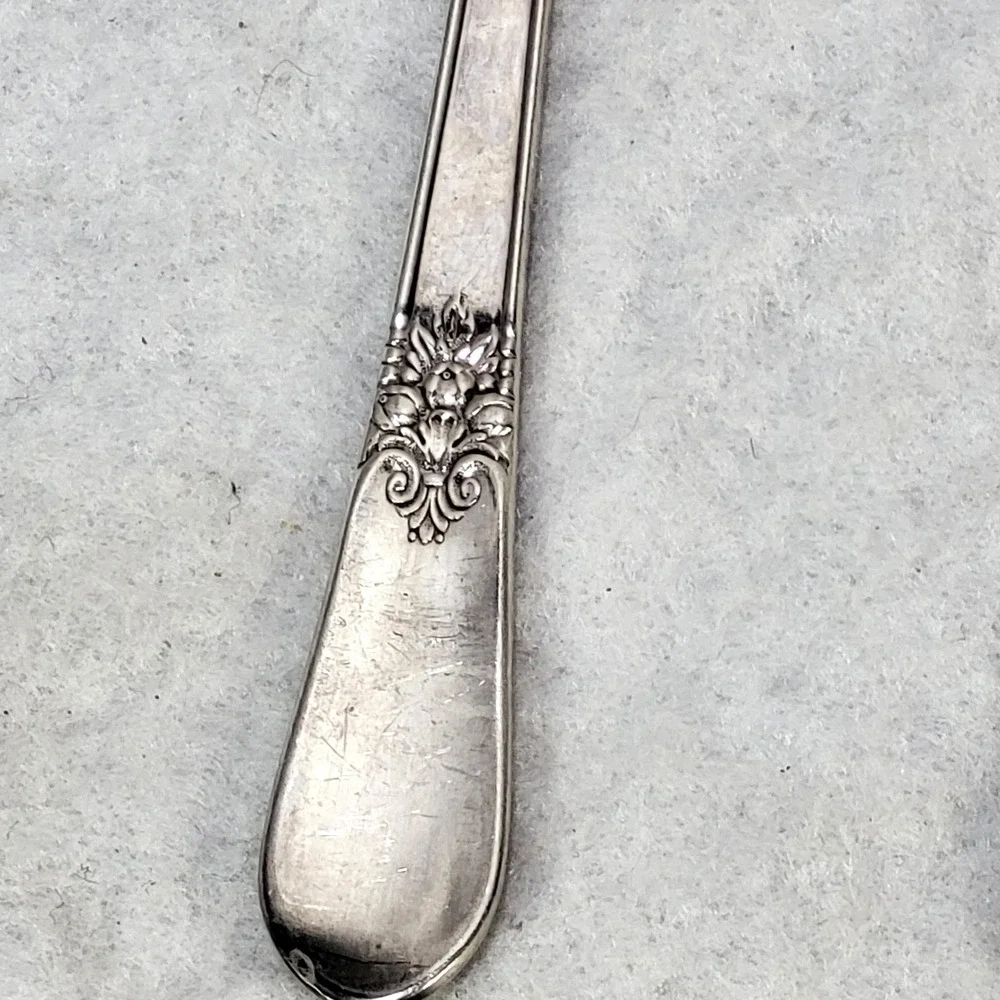1847 Rogers & Bros Adoration Int'l Silverplate Table Spoon Lot of 4